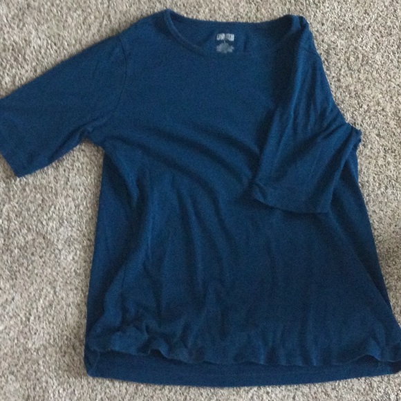 3 Duluth t-shirts - Picture 2 of 7